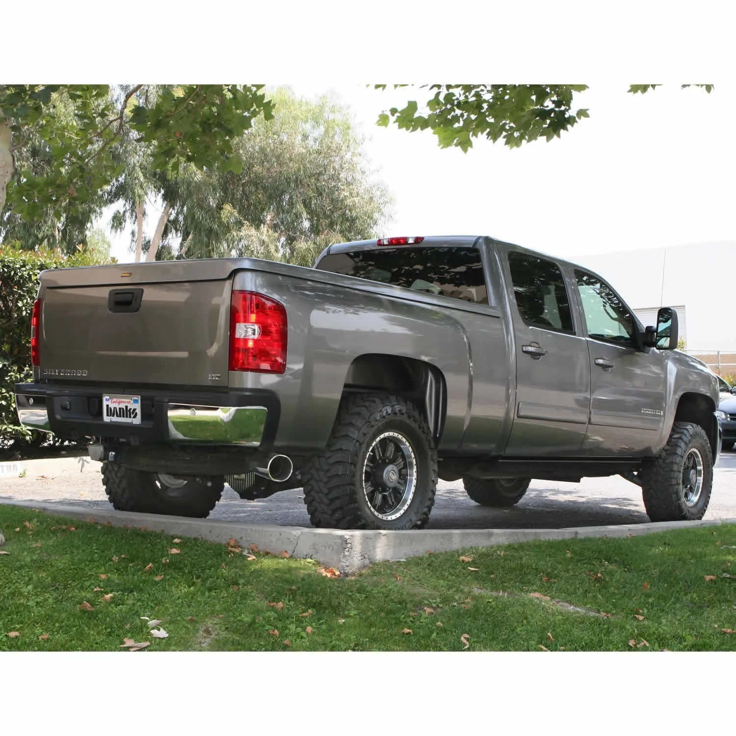 Banks Power 47784 Monster Exhaust System; Single; S/S-Chrome Tip-07-10 Chevy 6.6L LMM; ECSB-CCLB