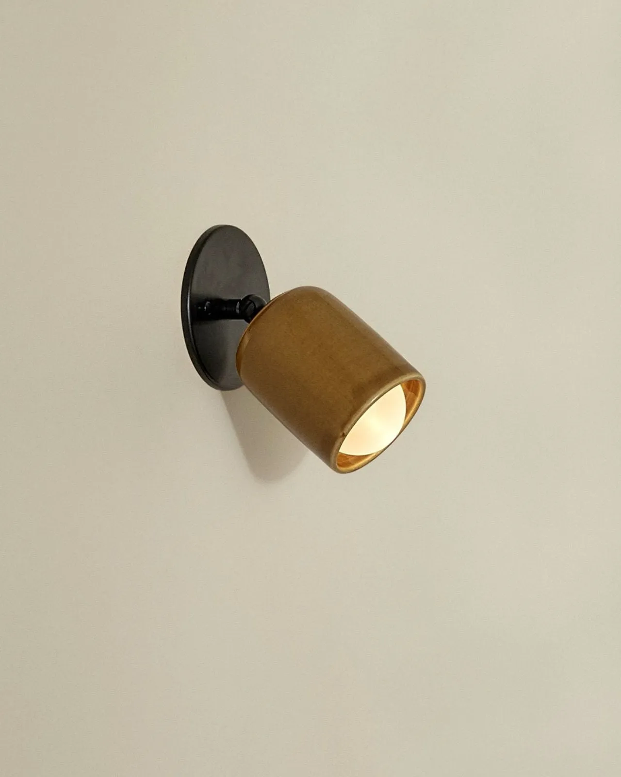 Ceramic Short Extended Wall Light | Terra