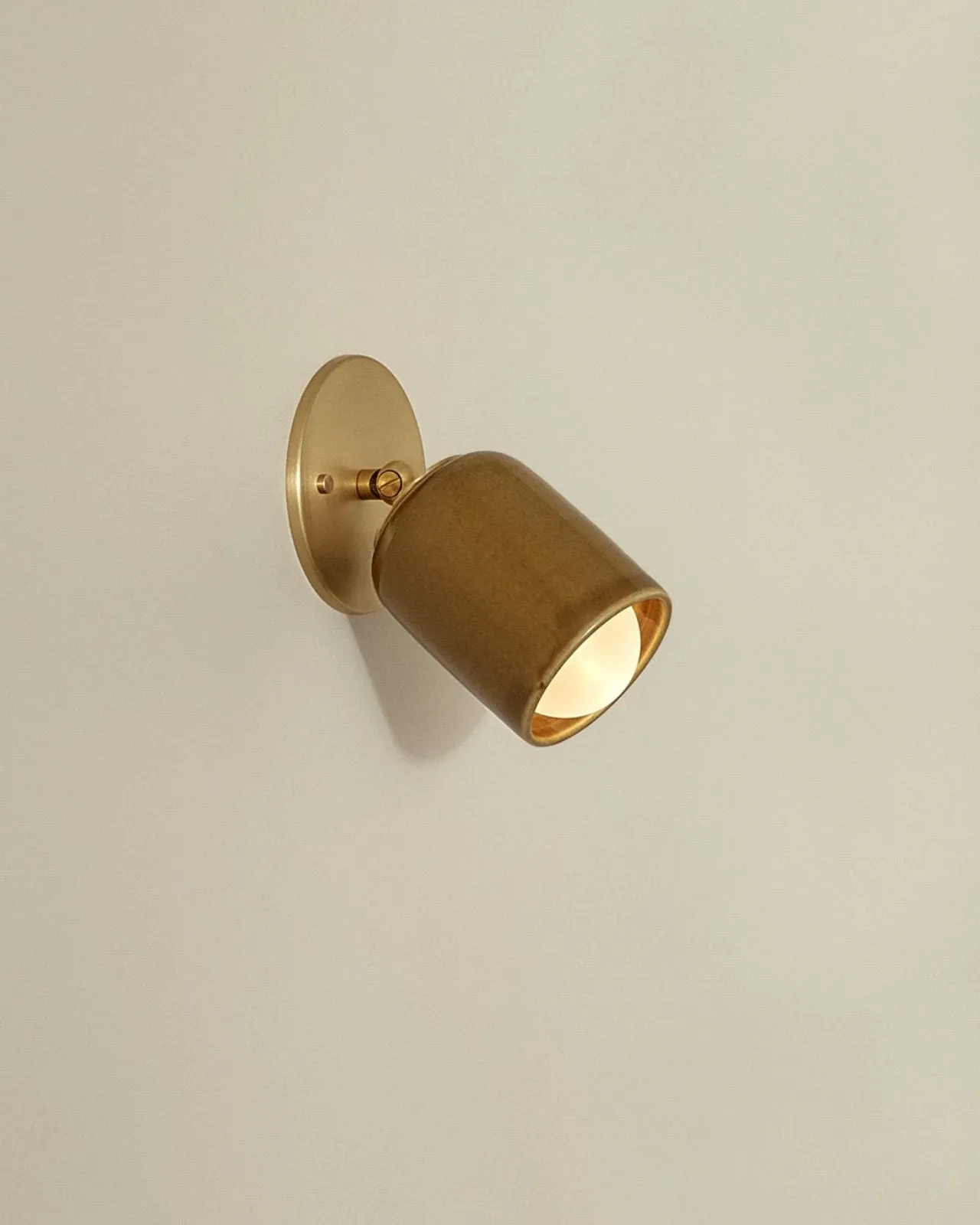 Ceramic Short Extended Wall Light | Terra