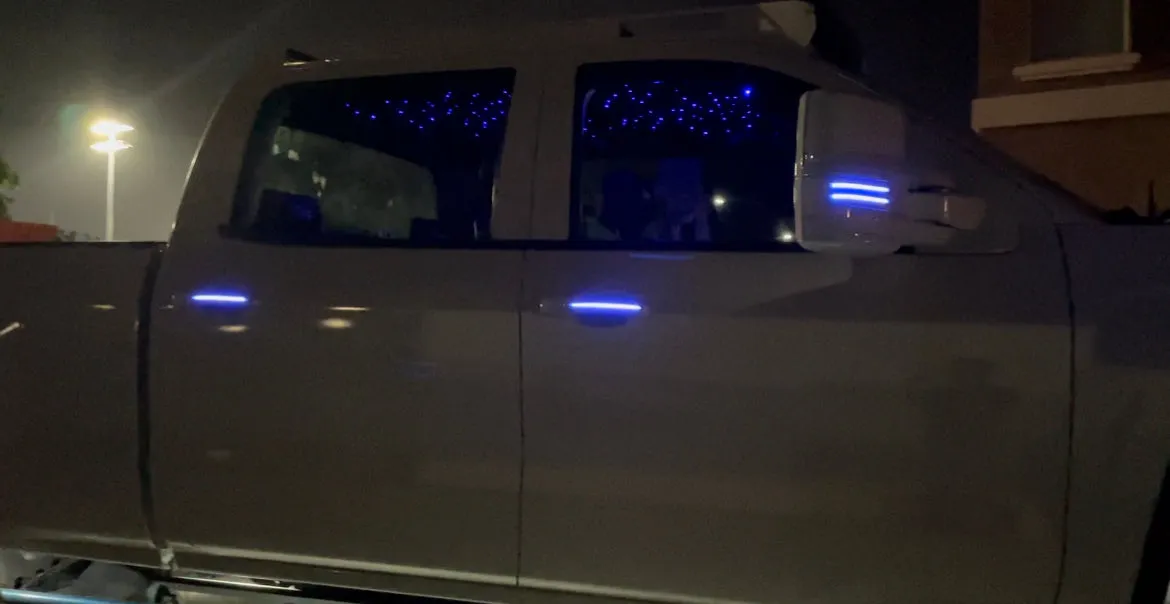 GMC Sierra Tow Mirrors