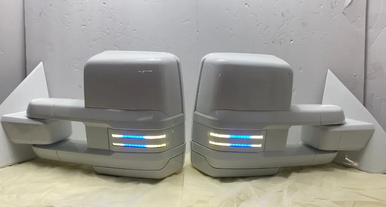 GMC Sierra Tow Mirrors