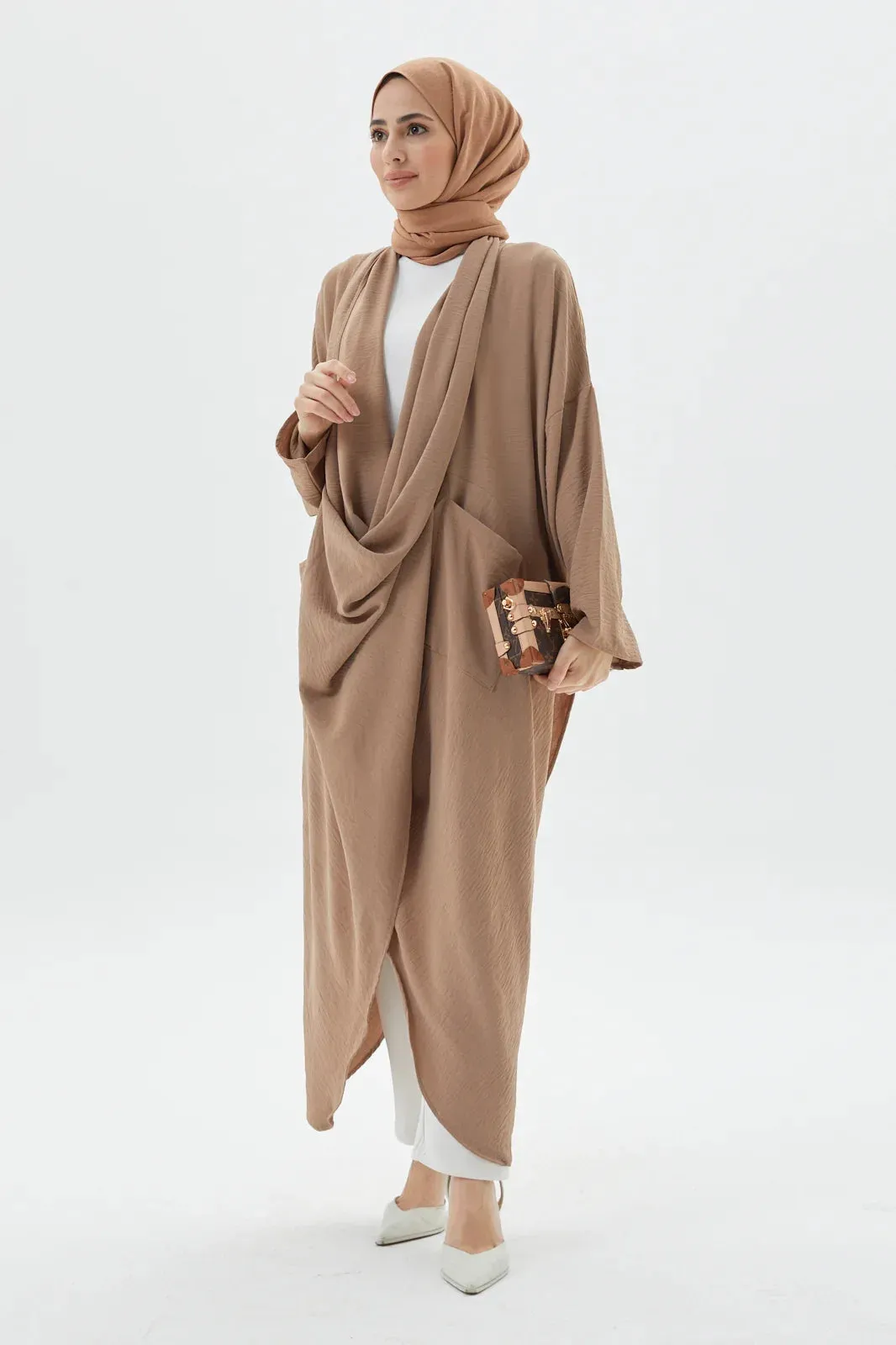Kangaroo Abaya